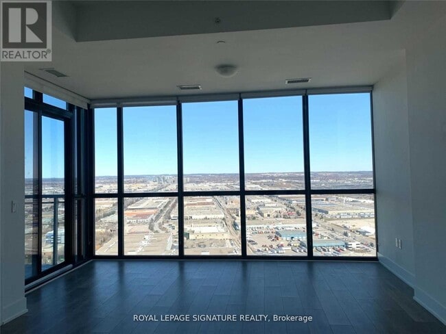 Building Photo - 2916 Hwy 7