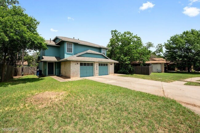 Foto del edificio - 2 br, 1.5 bath Duplex - 7602 Woodstone Cove A