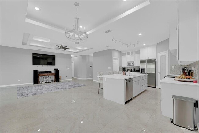 Foto del edificio - 1911 W 26th St