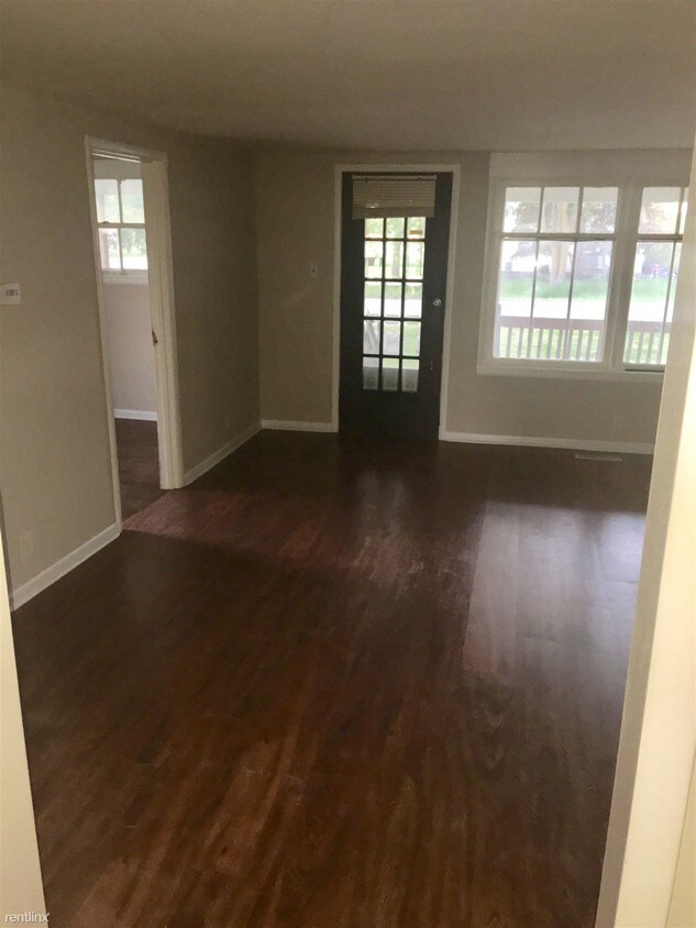 Foto principal - 11630 Ebeling Rd