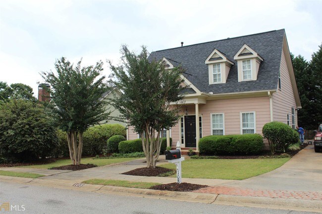 Foto del edificio - 108 Cottage Grove