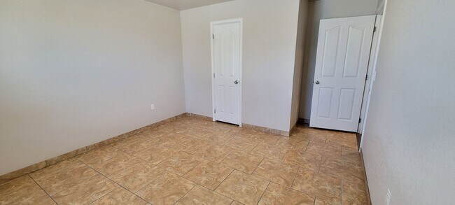 Foto del edificio - rs3305