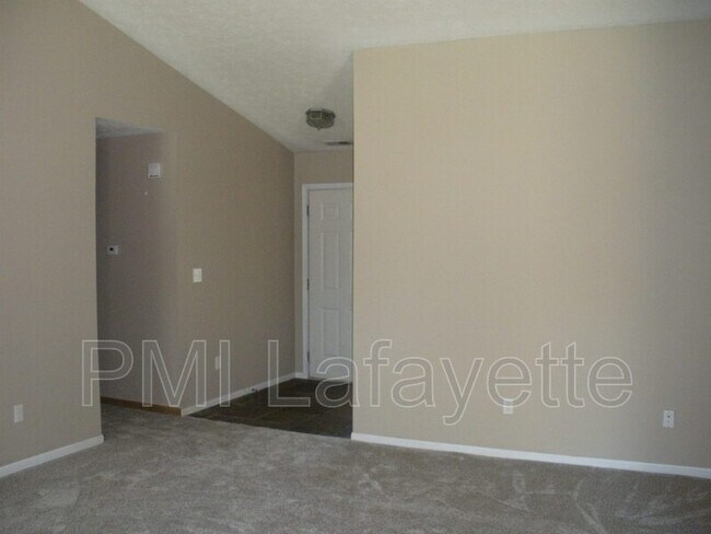 Foto del edificio - 5053 Saddle Dr