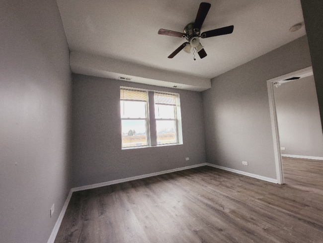 Photo - 4036 W Palmer St Apartment