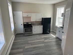 Building Photo - 801 Central Ave