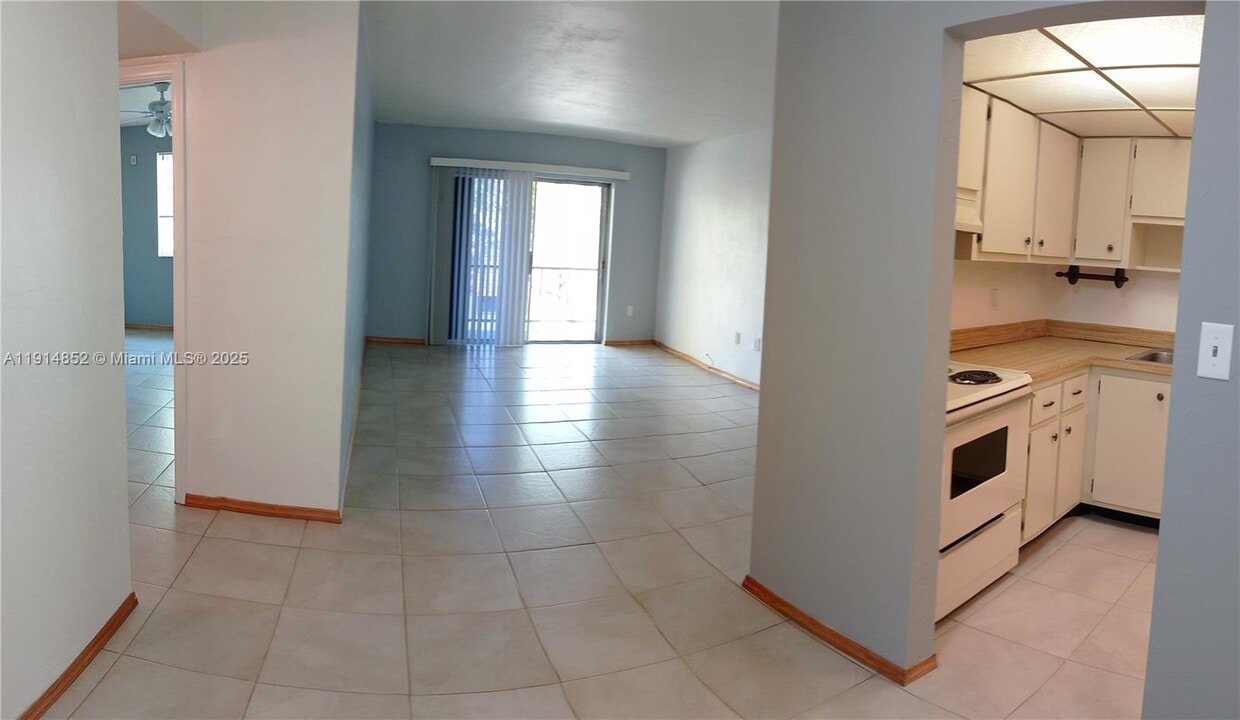 Foto principal - 7831 Miller Dr