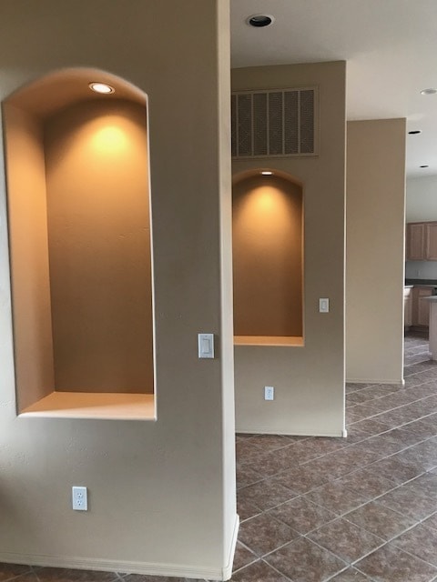 Building Photo - 437 S Valle Escondido