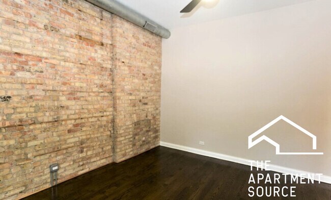 Foto del edificio - 1758 W Montrose Ave