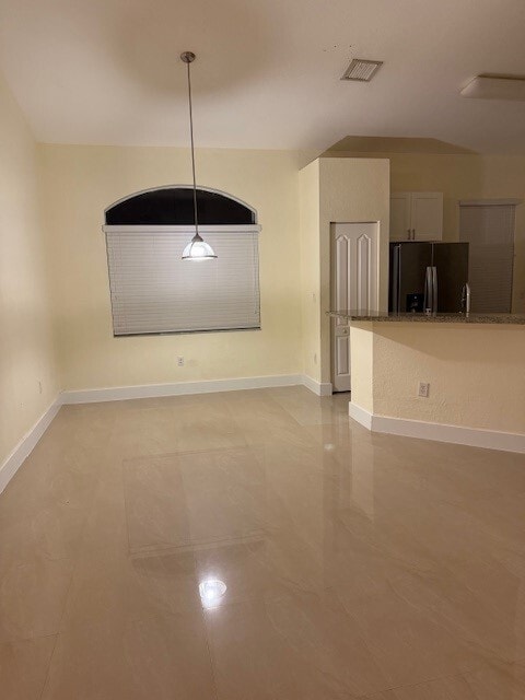 Foto del edificio - 2304 NE 37th Terrace