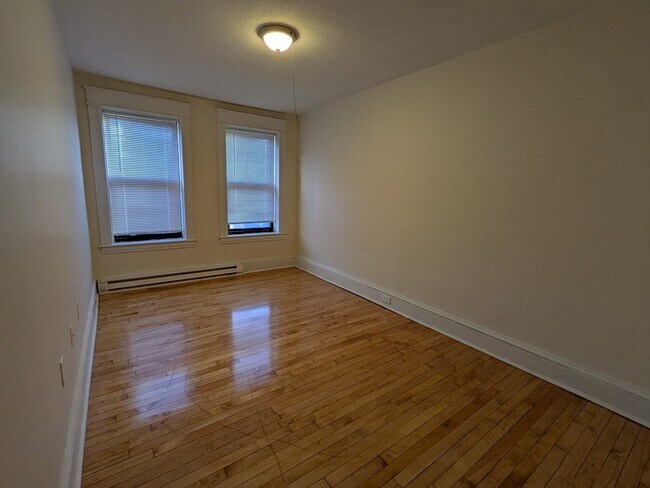 Foto del edificio - 1447 Dwight St