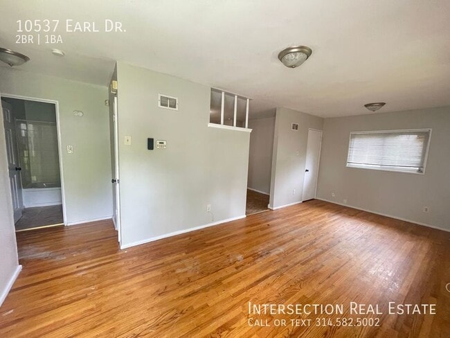 Photo - 10537 Earl Dr House
