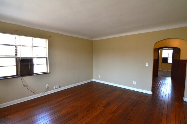 Foto del edificio - 7204 Reading Rd