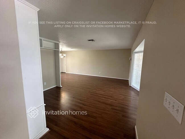 Building Photo - 2354 Markingham Rd
