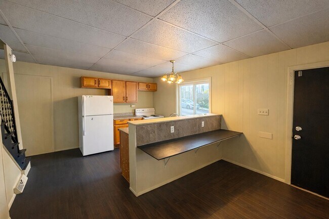 Foto del edificio - 301 Brown Ave