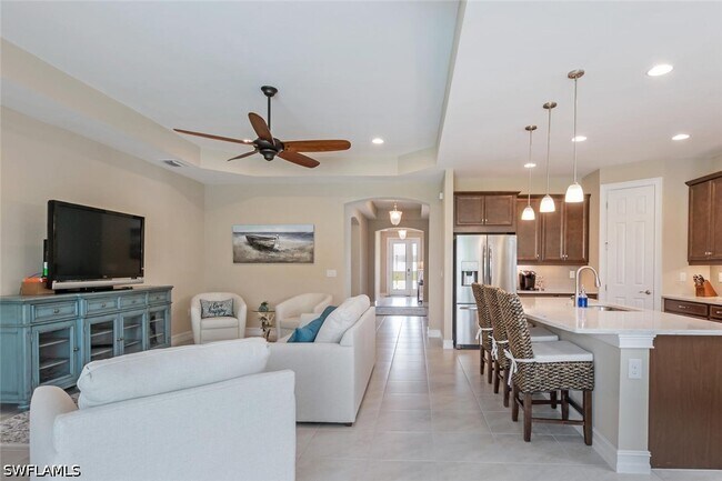 Building Photo - 14586 Tropical Dr
