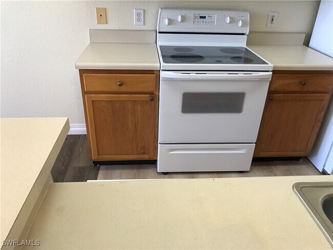 Foto del edificio - 7985 Preserve Cir