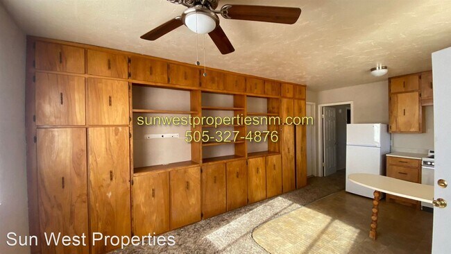 Building Photo - 1 br, 1 bath House - 1221 1/2 Saiz Lane