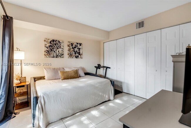 Foto del edificio - 804 SW 119th Way
