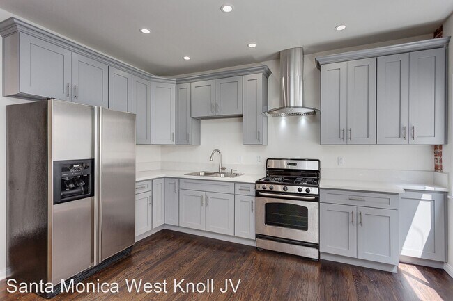 Foto del edificio - 7916-7922 Santa Monica Blvd