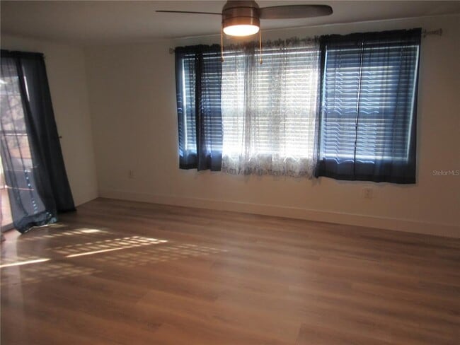 Building Photo - 3110 Rock Valley Dr