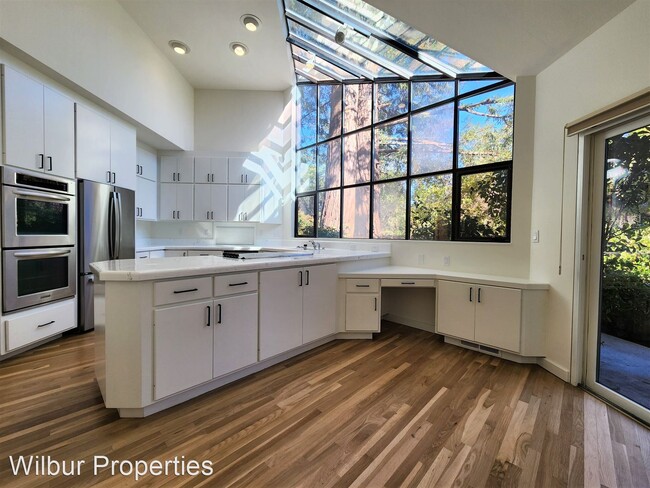 Building Photo - 3 br, 2.5 bath House - 40 Linda Vista