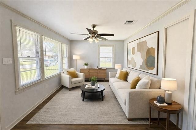 Foto del edificio - 628 Radiance Ave