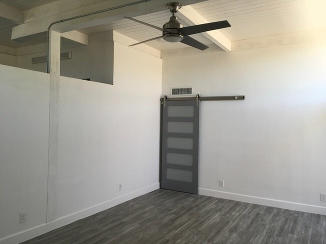 Foto del edificio - 10440 N 11th Ave