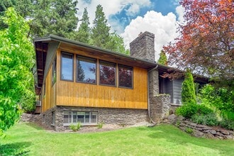 Building Photo - 7725 SW Miner Way