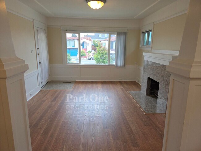 Foto del edificio - Super Cute 2 bedroom House in the heart of...