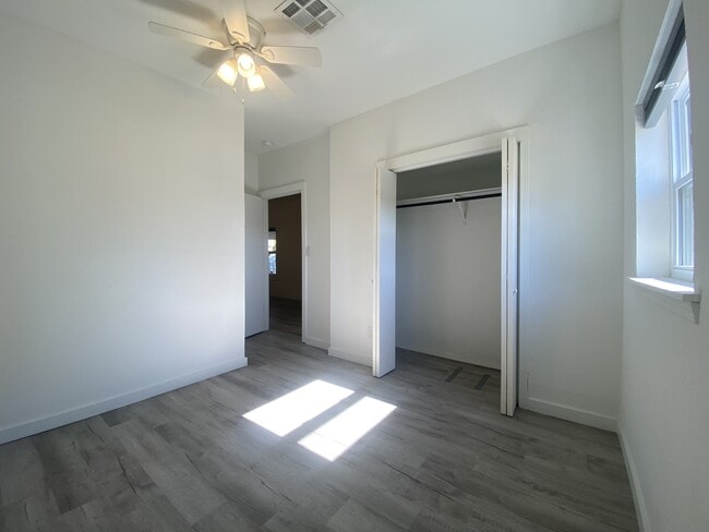 Foto del edificio - 404 N Findlay Ave