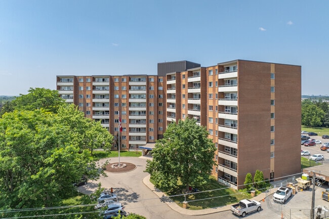 Building Photo - Bluebird Apartments