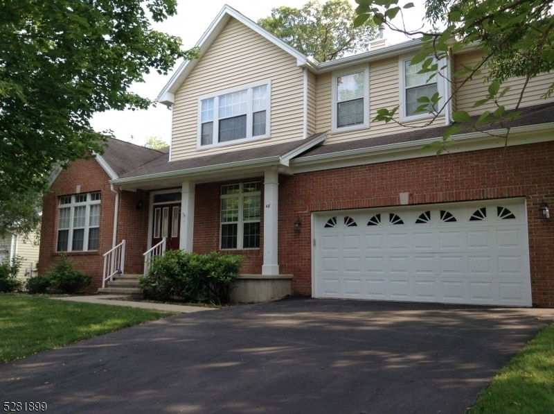 Primary Photo - 48 Landau Rd