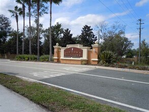 Building Photo - 130 Old Town Pkwy