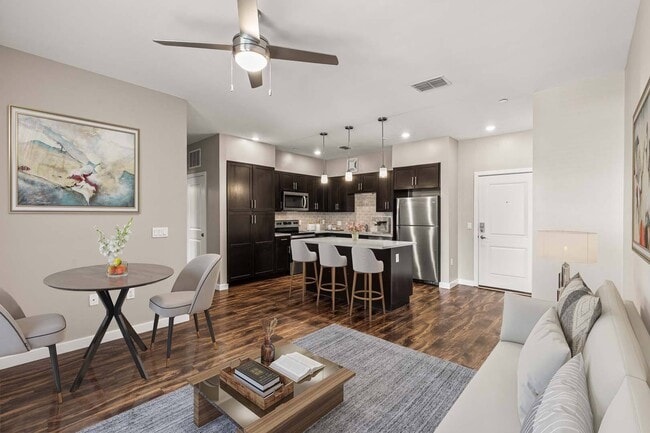 Building Photo - Flats at Tioga Town Center