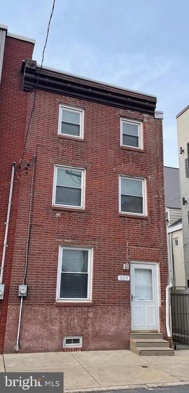 Foto principal - 329 W Thompson St