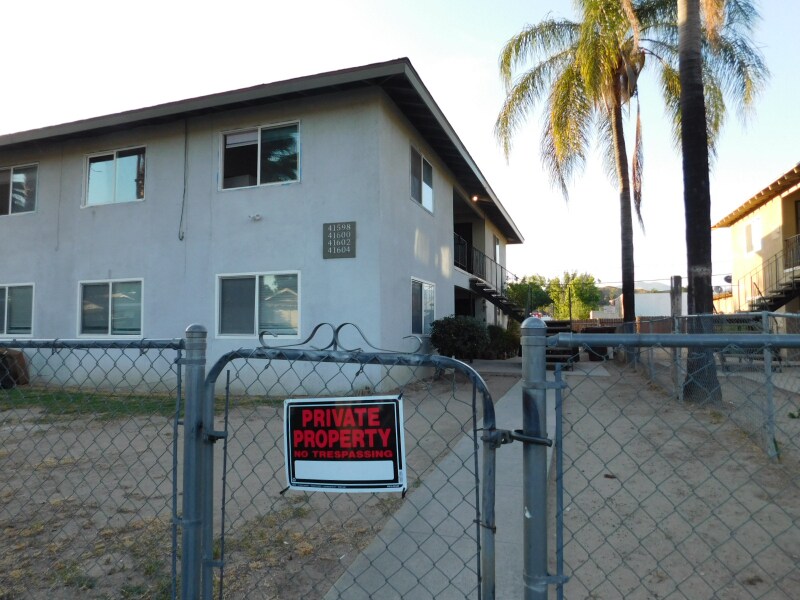 Primary Photo - 41598 Marine Dr