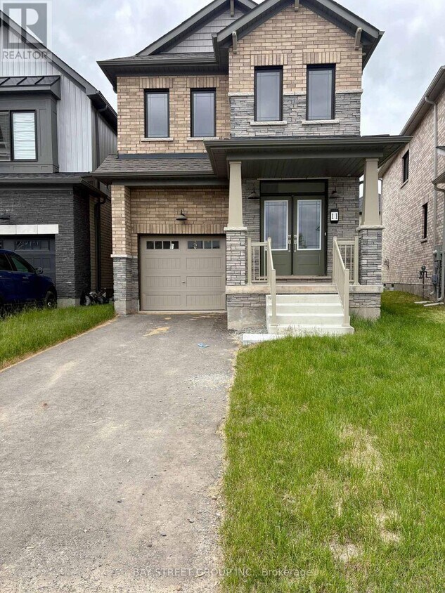 Primary Photo - 11 Keelson St