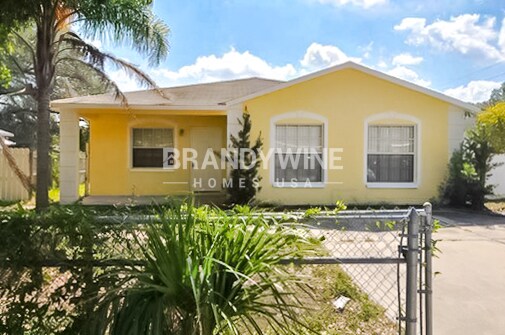 Foto del edificio - 8705 Ruth Pl