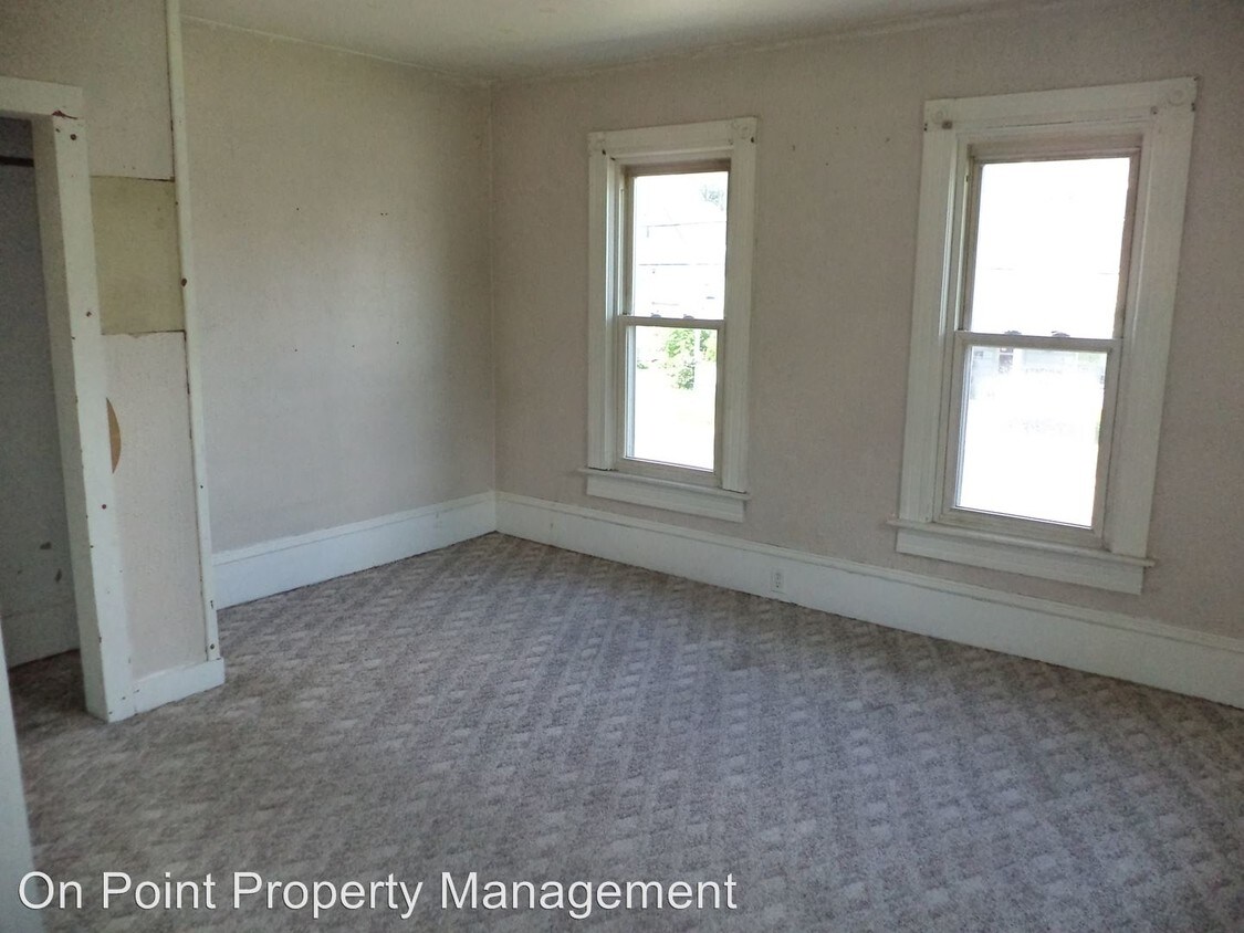 Foto del edificio - 1501 W Henley St