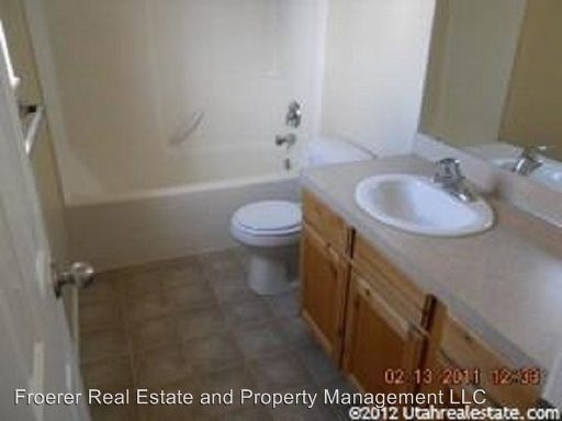 Building Photo - 281 N Harrisville Rd