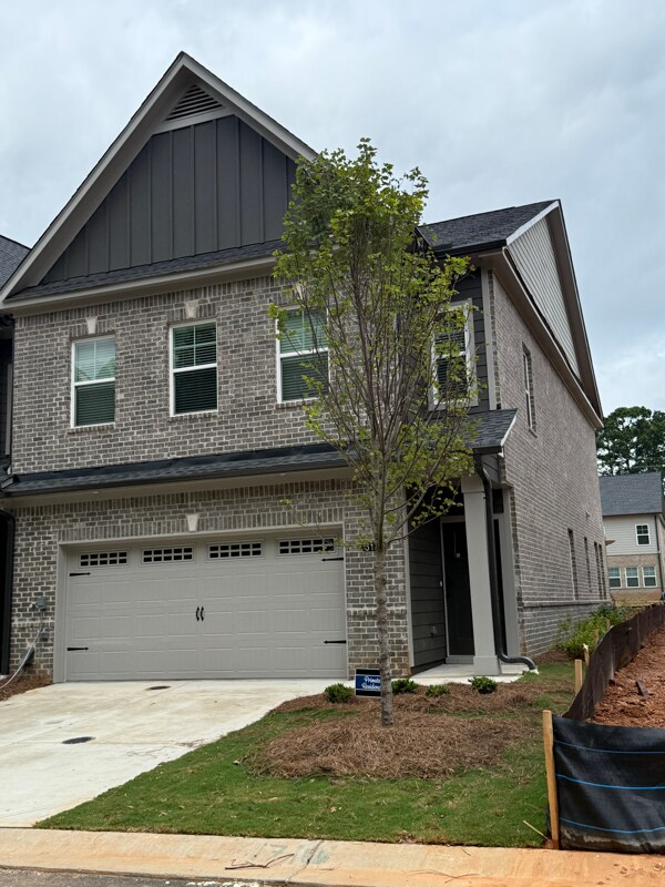 Building Photo - 3134 Marbella Cir