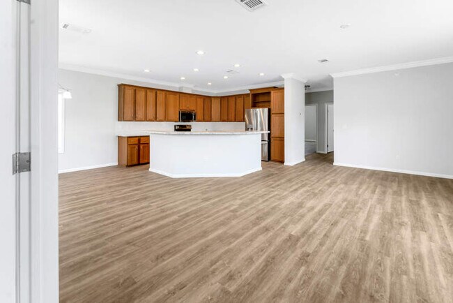 Foto del edificio - 3104 Walden Shores Blvd