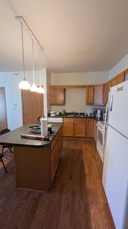 Foto del edificio - 4510 Twain Cir
