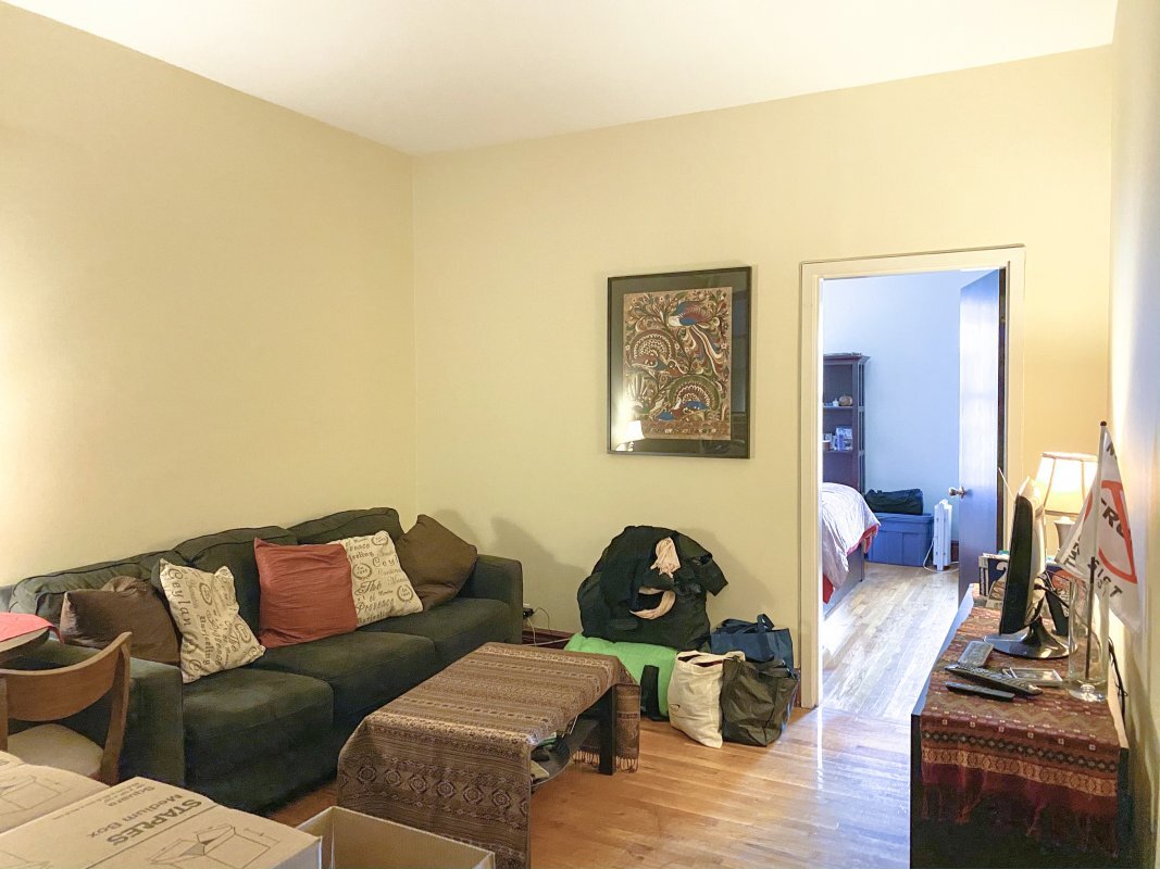 Primary Photo - 28 West 125th Street