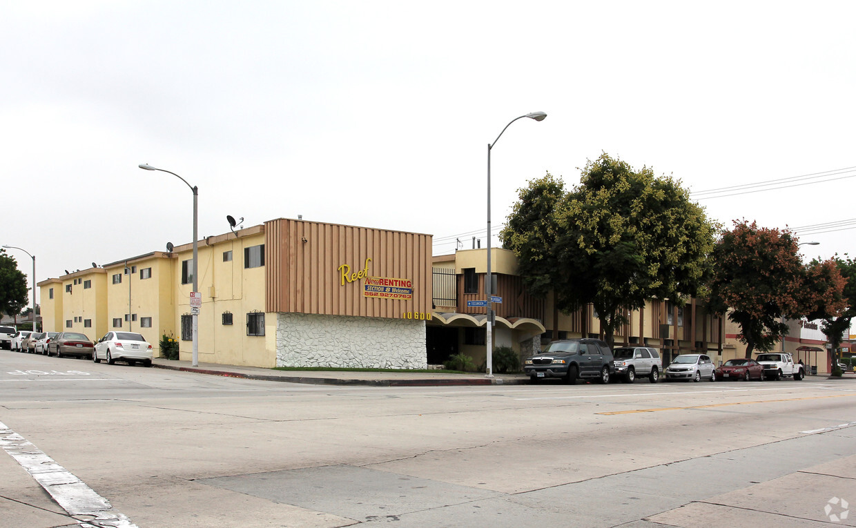 Building Photo - 10600 Long Beach Blvd