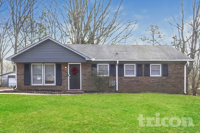 Building Photo - 5313 Larewood Dr