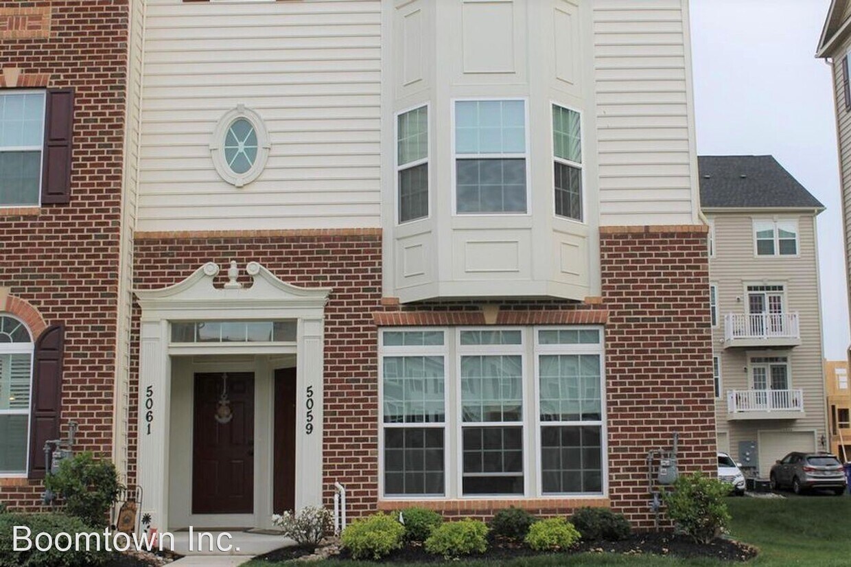 3 br, 2.5 bath House 5059 Small Gains Way House Rental in Frederick, MD