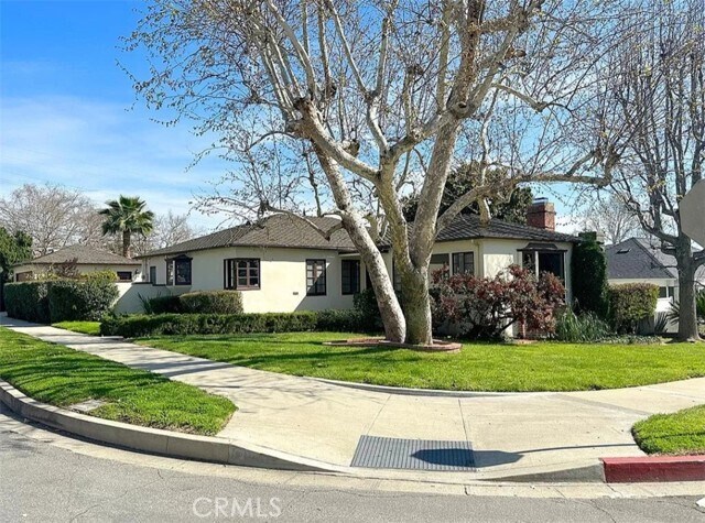 Primary Photo - 1260 Alma St
