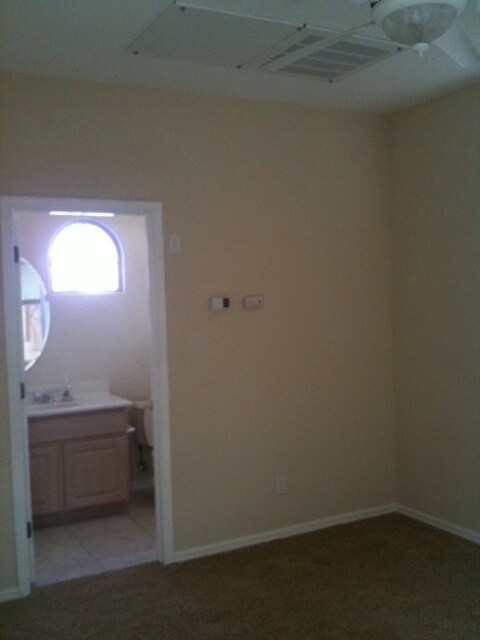 Foto del edificio - BEAUTIFUL SINGLE STORY HOME IN GUARD GATED ANTHEM COUNTRY CLUB!!!*