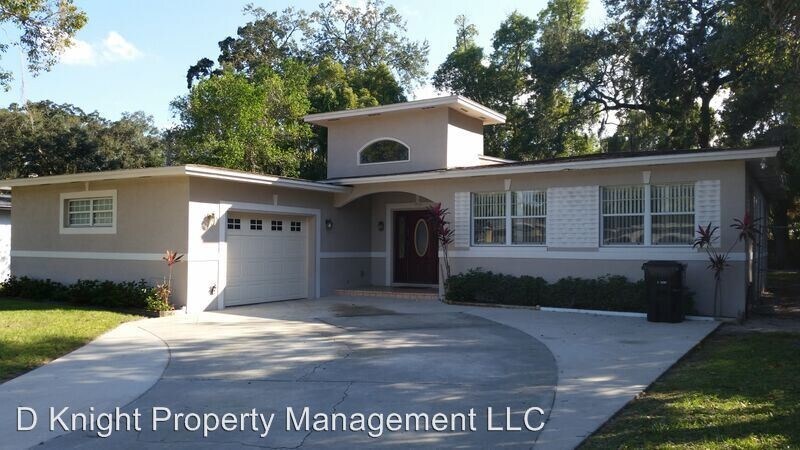 Primary Photo - 3 br, 3 bath House - 1910 Rock Lake Dr.